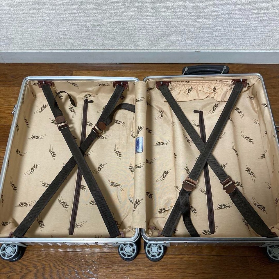 Rimowa Classic Flight Cabin S Silver 35L 4wheels Carry Case Suitcase