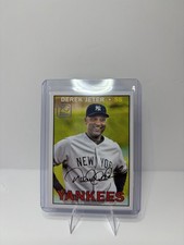 Topps 2021 Update Series Derek Jeter Yankees 70 Years Insert #70YT-17 Facsimile