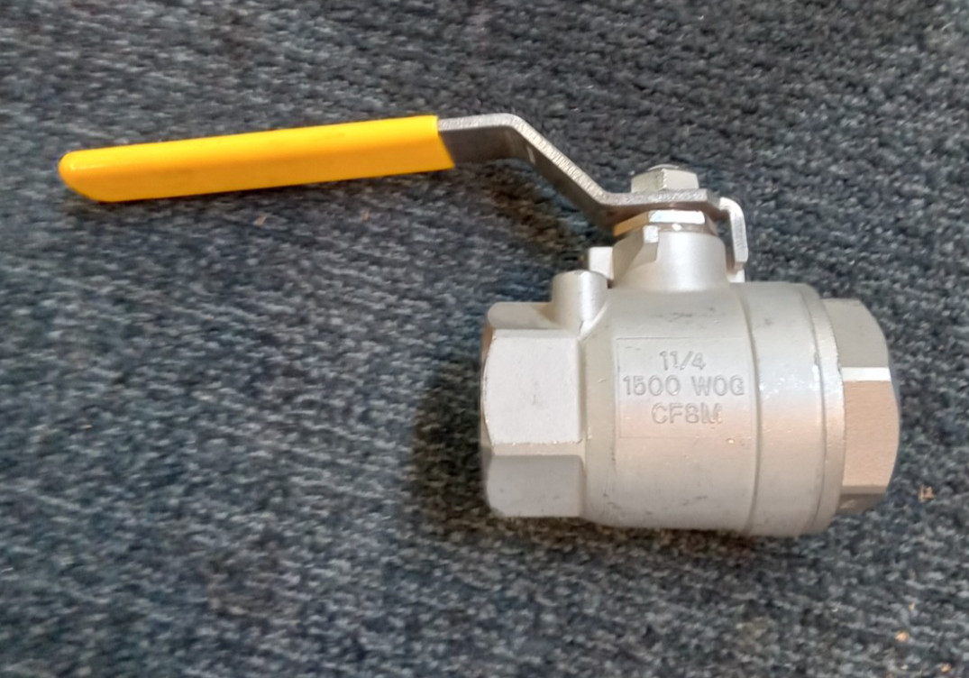 Parker Stainless Steel 1 1/4" Ball Valve 1500 WOG CF8M New