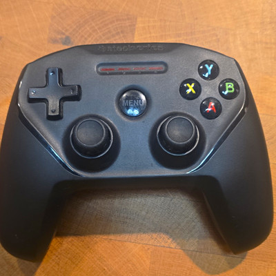 SteelSeries Nimbus Wireless Controller for Apple TV, Black (69070)