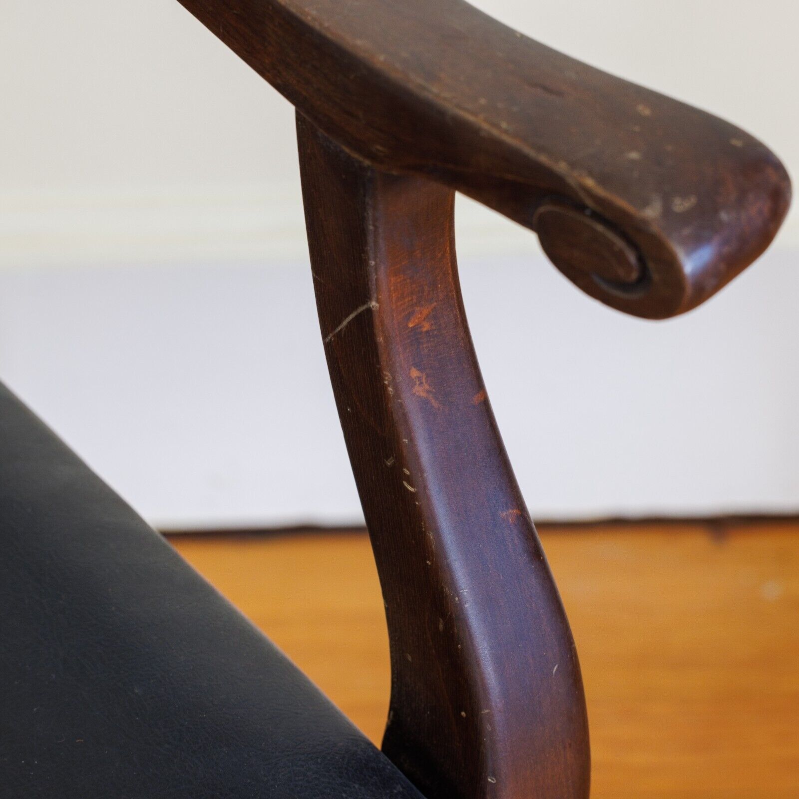 Vintage Empire Hardwood Chair | Hand Crafted | Made in Italy