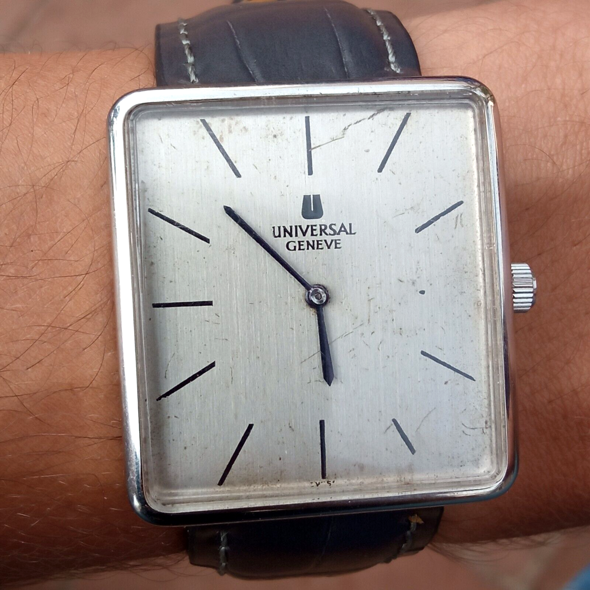 Universal Geneve Tank Style XL Rectangular Oversized 35mm Universal Geneve Tank Style XL Rectangular Oversized 35mm