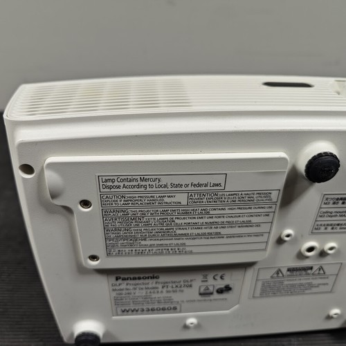 Panasonic PT-LX270E DLP Projector - Untested, For Parts/Repair - Picture 13 of 14