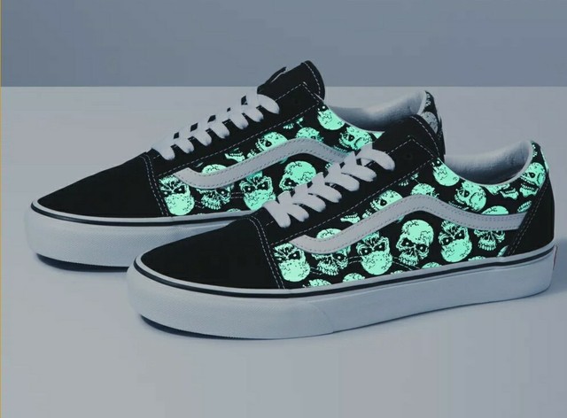 vans alien shoes