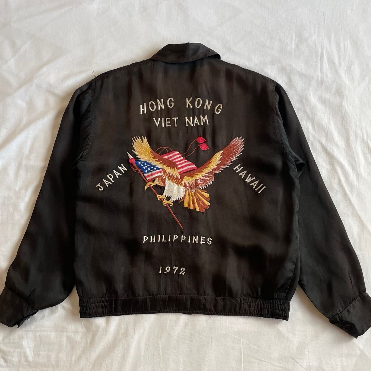 70s Tour Jacket Black Satin YKK Vintage Embroidery Souvenir 70s Tour Jacket Black Satin YKK Vintage Embroidery Souvenir