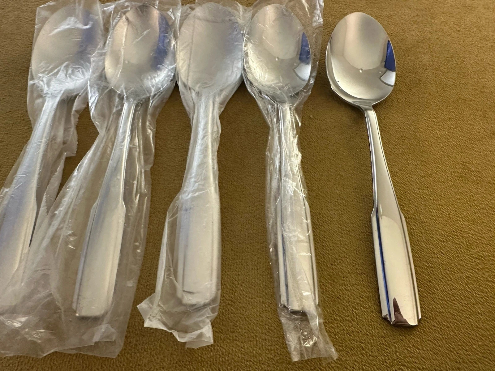 ONEIDA Stainless FREMONT (5) SERVING SPOONS Glossy discontinued — NEW
Opens in a new window or tab