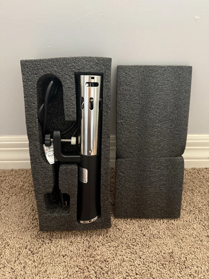 Circulador Instant Pot Accu Slim Sous Vide, Modelo SSV800 Foto 2 de 4