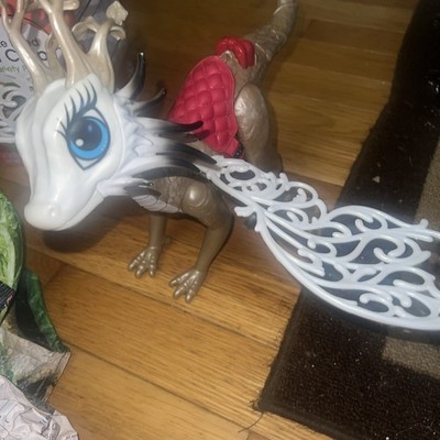  Ever After High Braebyrn Dragon Games Apple White Mattel Moving Wings 