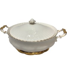 Royal Albert Val D'or Bone China serving bowl dish tureen with lid and handles