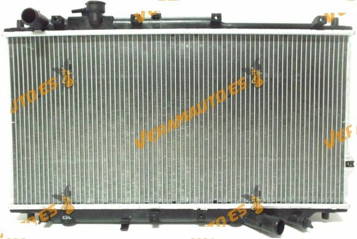 Radiateur d'eau Kia Shuma 1.5i 16V pour remplacer une pièce fuyante