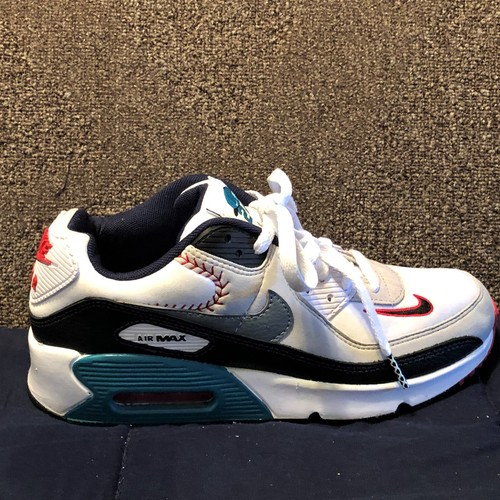 nike air max 90 backwards cap