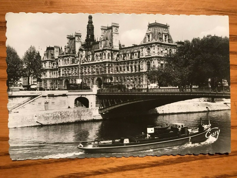 PARIS ET SES MERVEILLES L'hotel de ville et le pont d'Arcole - Vintage Postcard