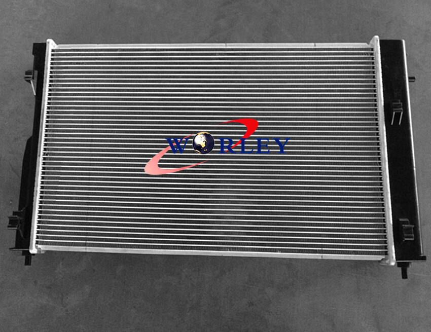 New Radiator for Holden VY Commodore V6 3.8L 2002 2003 2004 Automatic &Manual — image 2