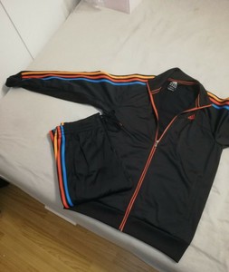 adidas performance essentials trainingsanzug