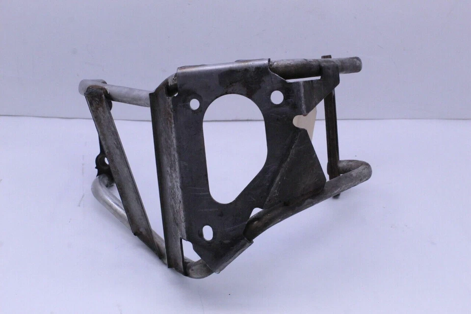 Soporte silenciador derecho Porsche 911 996 2002-2004 99611112856 OEM usado Foto 3 de 4