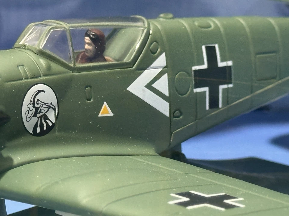 Винтажный новый в коробке Air Legends 1:48 воздуха подпись Messerschmitt BF109 99078 - Изображение 4 из 4