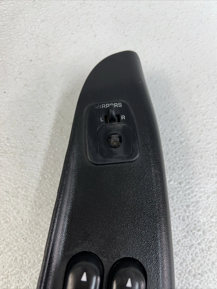 02-05 Ford F-250 Super Duty Regular Cab Master Window Switch OEM Black - Image 4 of 4