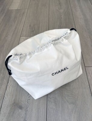 CHANEL SIGNATURE LOGO WEISS BAUMWOLLE GROSSER STAUBBEUTEL/GESCHENK BEUTELTASCHE KORDELZUGVERSCHLUSS