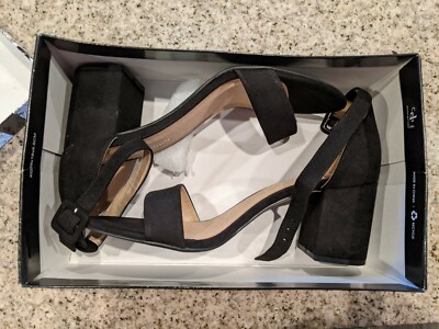 CL by LAUNDRY JODY BLOCK HEEL SANDAL Black