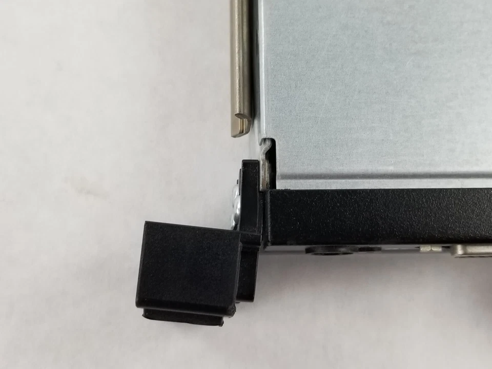 Dell PowerEdge R310 Intel Xeon L3426 1.87GHz 16GB RAM No Caddy No HDD No OS - Image 4 of 4