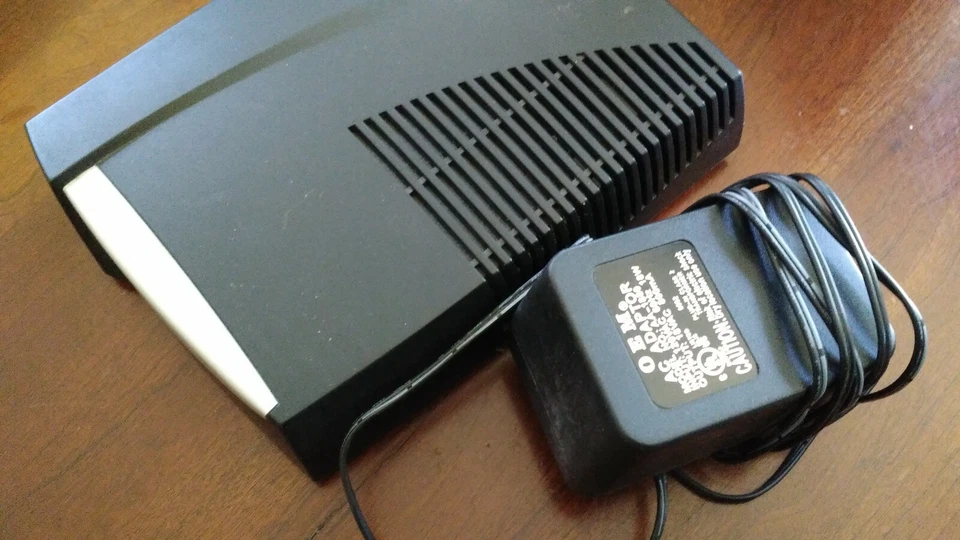 Efficient Networks SpeedStream 5360 Modem - Image 3 of 4