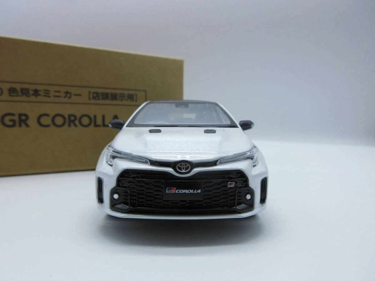 1:30 Toyota GR Corolla Platinum White Pearl Mica Color Sample Mini Car Diecast