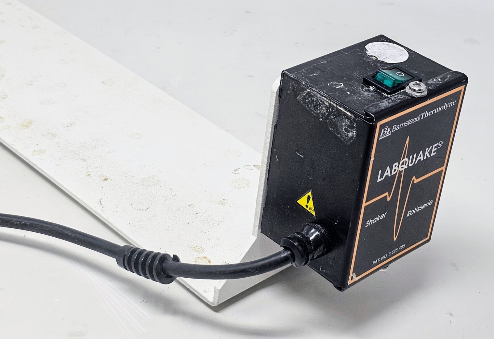 Thermolyne Labquake Rotisserie Hybridization Rotator 415110 w/ Tube