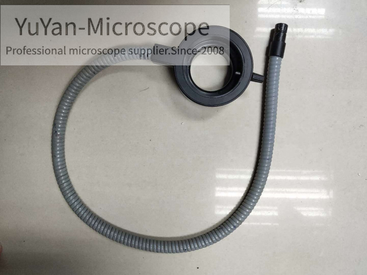 Replacement of LEICA 30120201 MICROSCOPE ILLUMINATOR fiber light guide hose ring