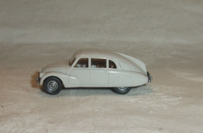 8/24 A1 Wiking Tatra 87 Grauweiß H0 Modelleisenbahn 1:87 Modellauto