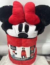 Disney Plush Hoodie Wearable Blanket Jacket Minnie Mouse 43 x 81 Inches New