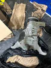 2011-2020 Jeep Grand Cherokee Front Differential Carrier Assembly 3.45 Ratio Oem 2011-2020 Jeep Grand Cherokee Front Differential Carrier Assembly 3.45 Ratio Oem
