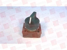 SIEMENS 3SB1218-2AE01 / 3SB12182AE01 (NEW IN BOX)