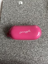 PINEAPPLE 🍍 DESIGNER GLASSES CASE PINK ZIP CLOSURE + CLEANING CLOTH FEW MARKS