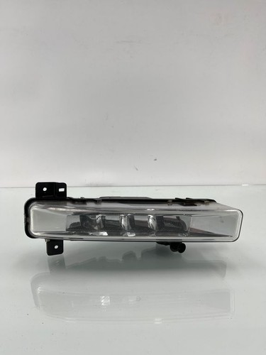 BMW 5 G30 G31 G38 2016 Vorne rechts Nebelscheinwerfer vorne 89250241 ROV8492