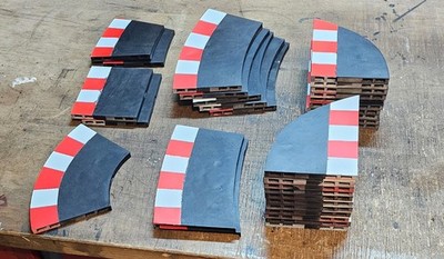 Randstreifen für Carrerabahn aus dem 3D-Drucker