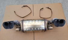 Porsche 911 992 Genuine Oem Factory Used Center Exhaust Muffler Part 992251053a Porsche 911 992 Genuine Oem Factory Used Center Exhaust Muffler Part 992251053a