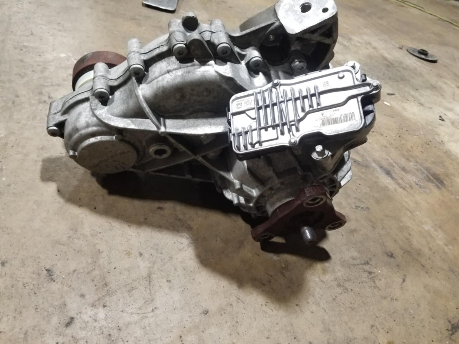 2014 - 2019 MASERATI GHIBLI TRANSFER CASE OEM #85