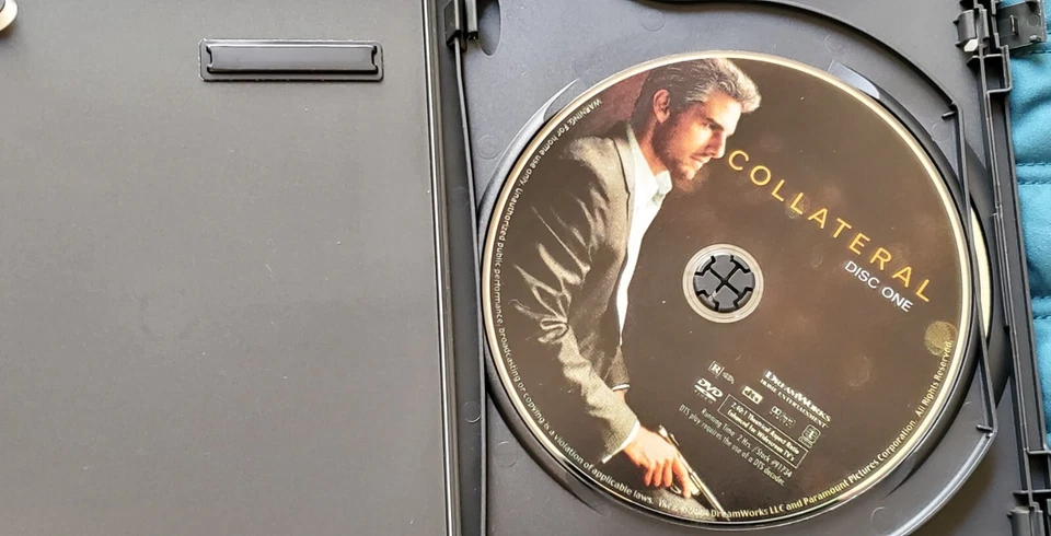 Collateral (DVD, 2004, 2-Disc Set) - Image 3 of 4