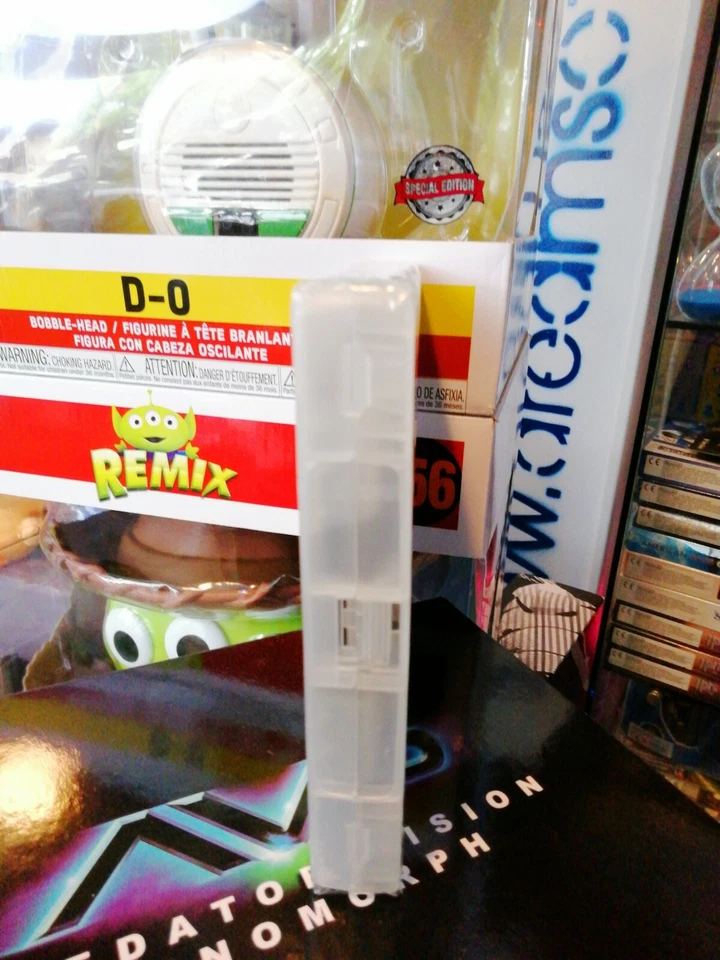 The Sims 3 - Nintendo DS Play with Life Italian Version Sealed Brand New Rare - Image 4 of 4