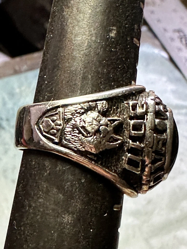 Anillo clase 2010 hombre acero inoxidable y ónix negro, talla 10,25, Keystone firmado Foto 4 de 4