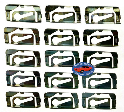 64-67 Conv Deluxe Windshield Molding Clip & Screw Set