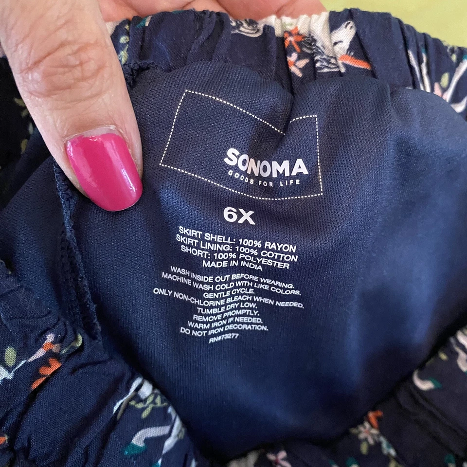 Saia feminina Sonoma com shorts embutidos tamanho 6x azul marinho com padrão unicórnio - Imagem 4 de 4