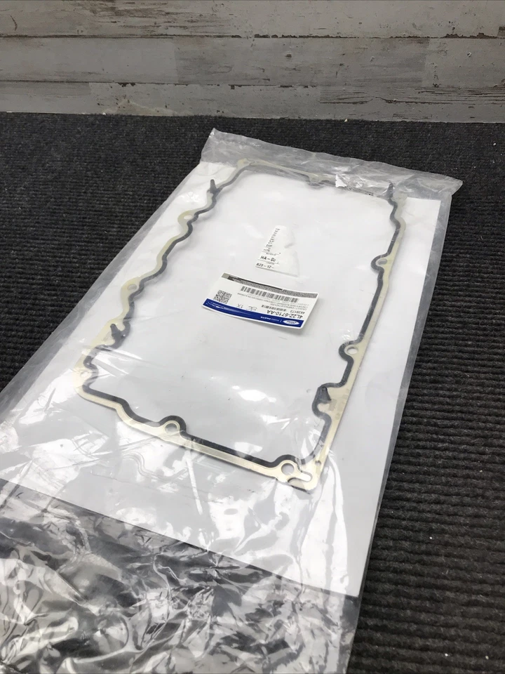 Оригинальные детали двигателя FORD 01-11 Explorer Sport Trac прокладка нижнего поддона масла 4L2Z6710AA - Изображение 3 из 4