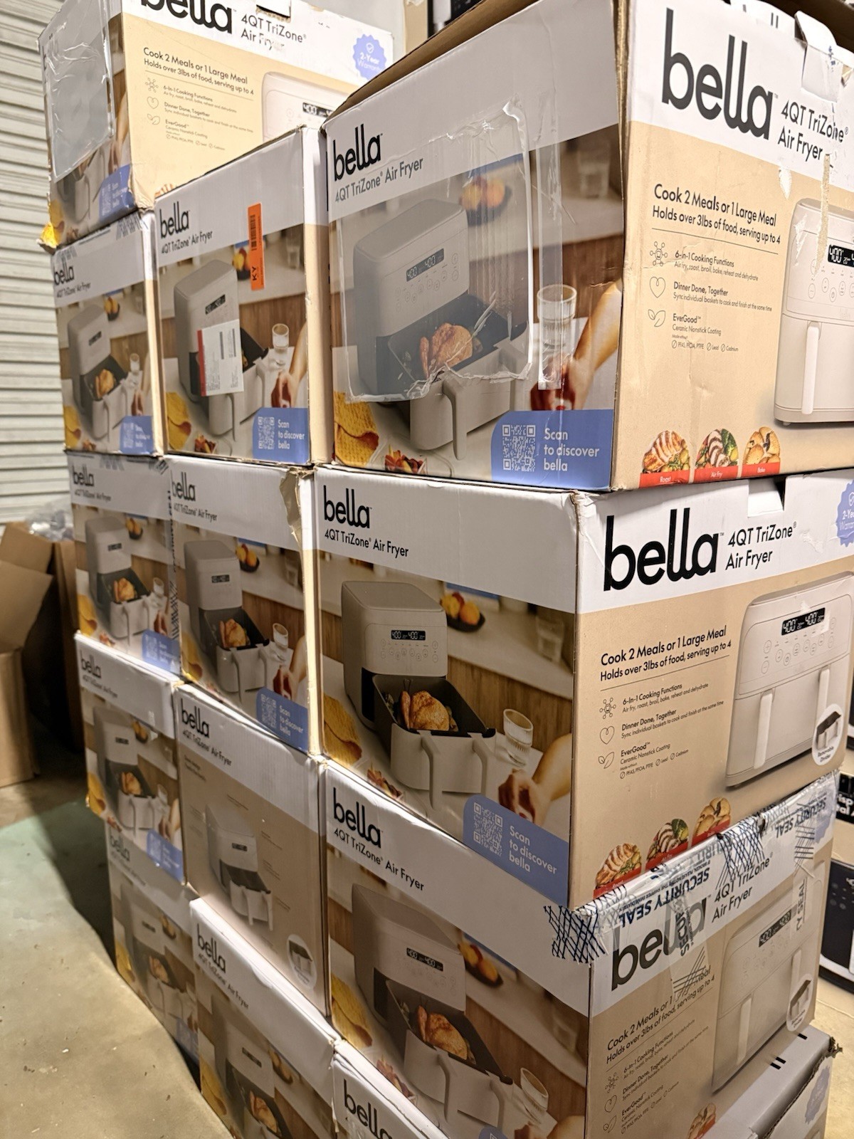 Bella PRO - 4-qt. TriZone Touchscreen Air Fryer with Dual Flex Basket - Oatmilk
