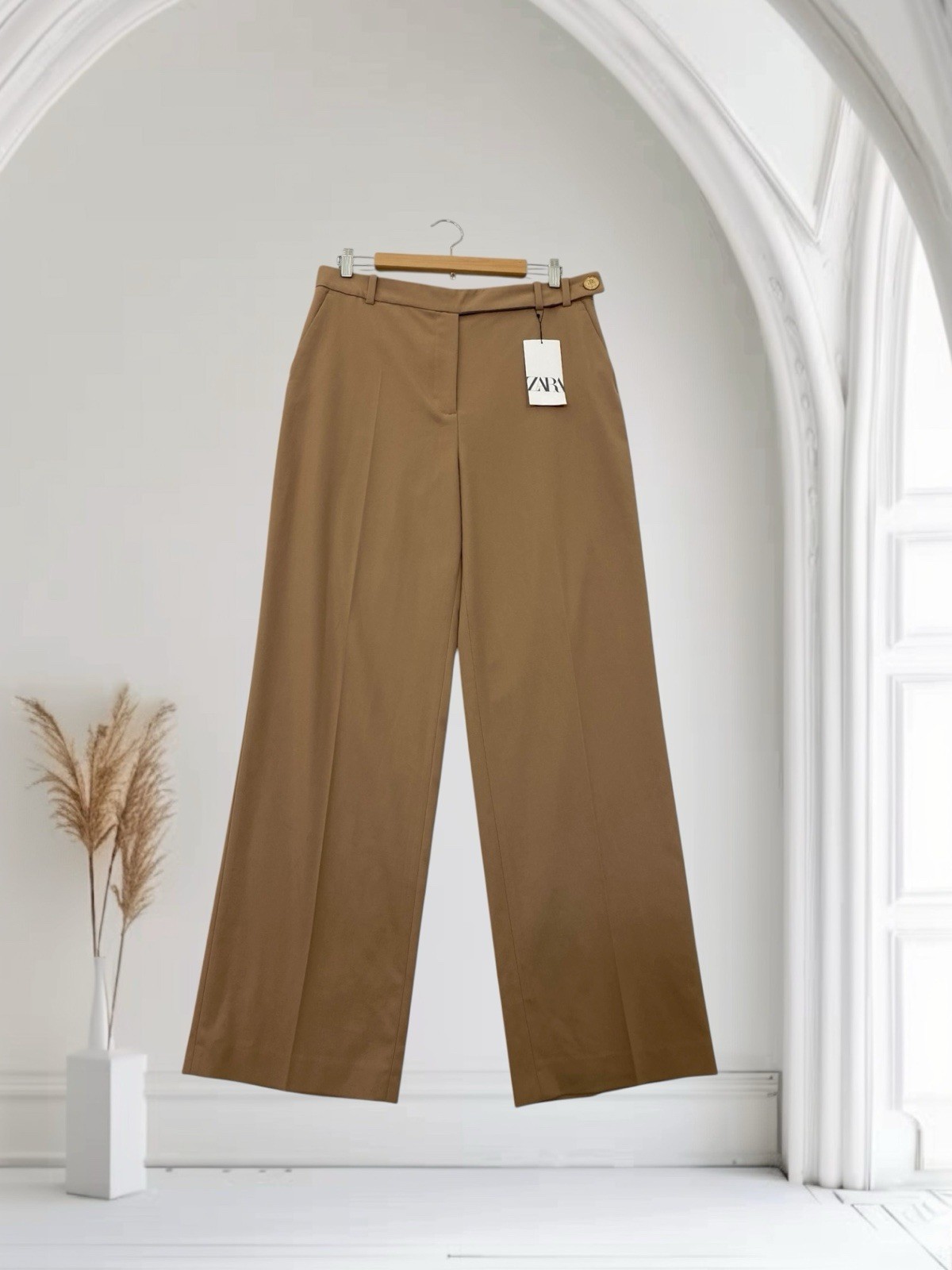 Zara Women’s Wide Leg Trouser Pants Size Large Tan Brown Gold Button NWT