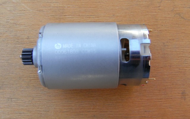 Makita 8280d аккумулятор