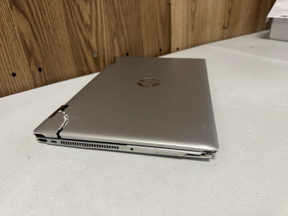 HP Pavilion x360 14-ba153cl 1 TB HD Intel i5 8 GB de RAM Win 10 (pantalla rota) Foto 4 de 4