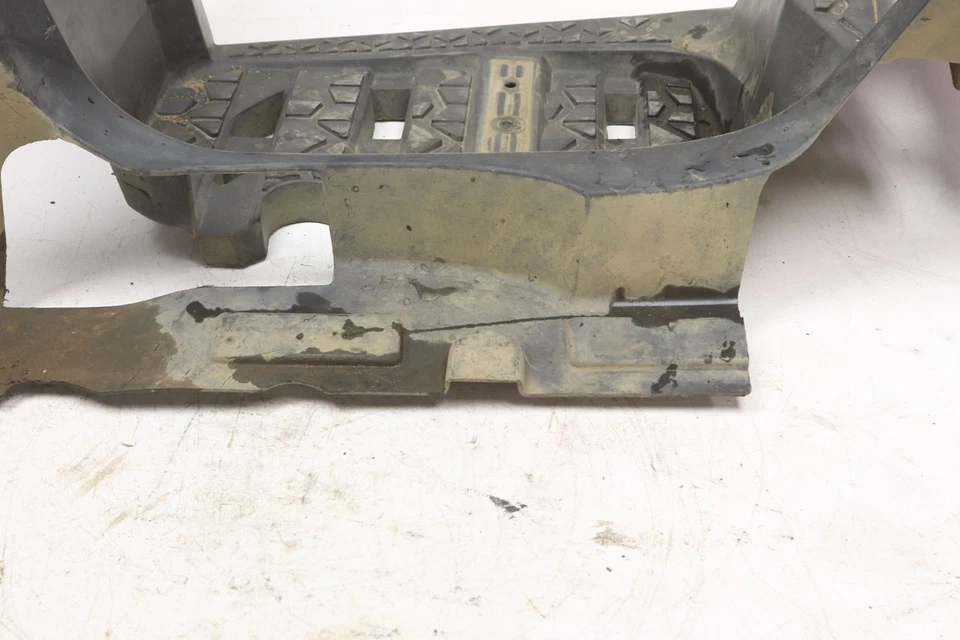 Can-Am Outlander 400 MAX 05 Foot Rest Well Right 705001533 52166 - Image 3 of 4