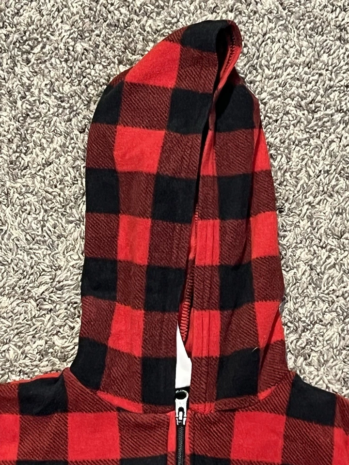 Pijama con Capucha One Piece Rojo Negro A Cuadros Polar Cremallera Navidad Niños/Niñas Talla 5 Foto 4 de 4