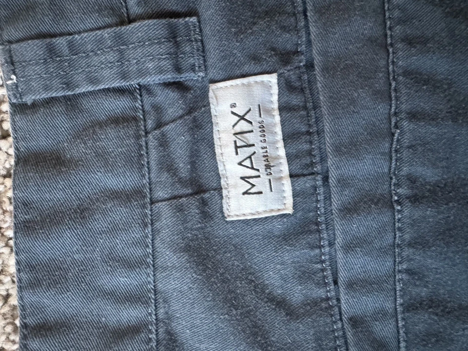 Matix Men’s Chino Shorts 34 Blue Zipper Pockets RN 99094 Summer Vacation - Image 3 of 4